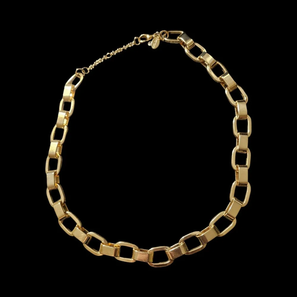 Express Chain Link Choker Necklace Gold-Tone